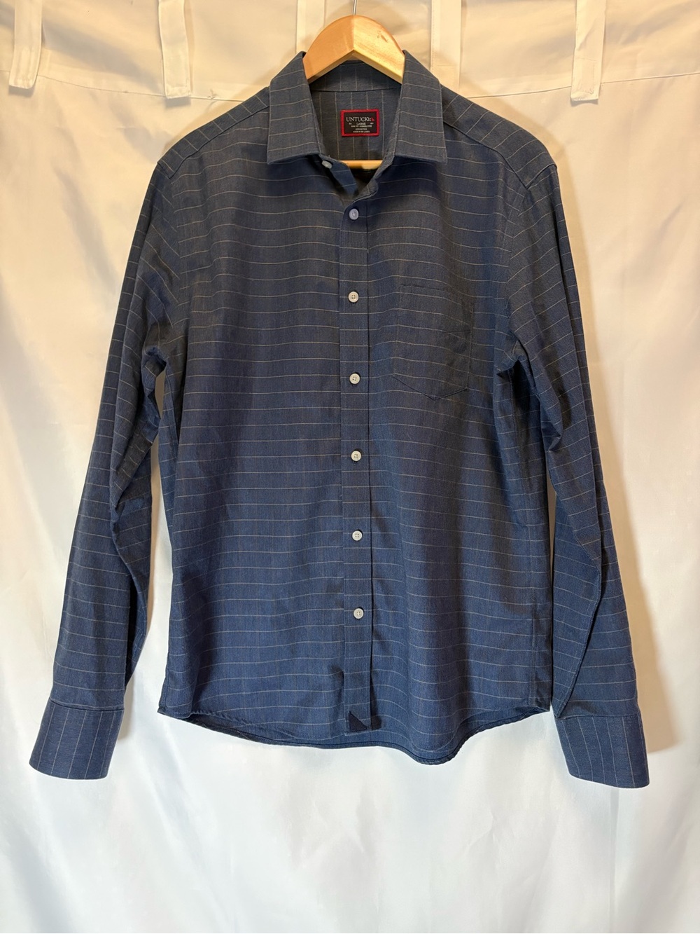 Untuckit Shirt Mens Large Blue Button Up Slim Fit Wrinkle Free Dress 100% Cotton